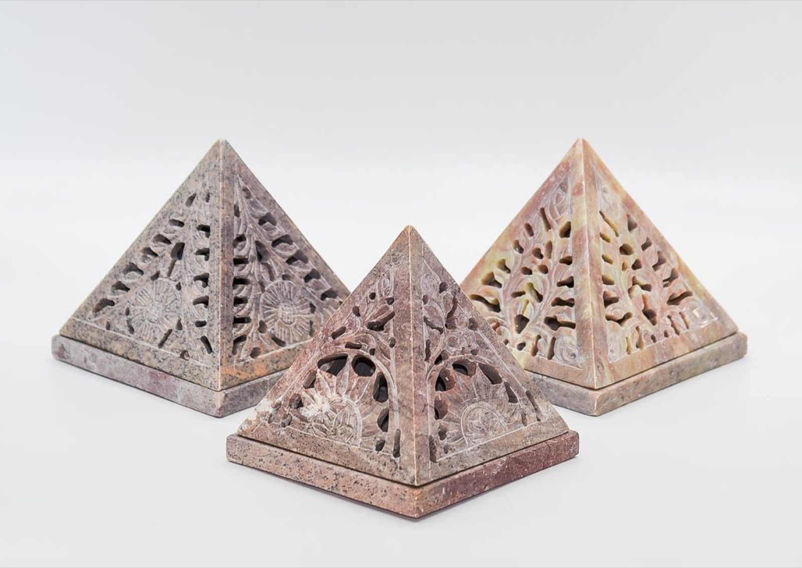 Softstone Räucherkegelhalter & Windlicht Pyramide